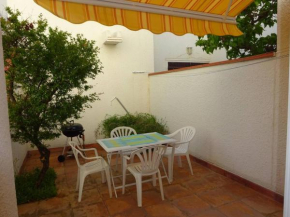Appartement T2 moderne, près de la plage, terrasse équipée, parking privé - Le Barcarès - FR-1-782-27